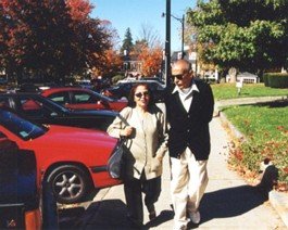 Mom-Dad-street-4 Strolling the streets of Concord