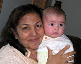 leyna-082103-0036_r1